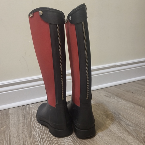 Red Hunter boots, size 8 (women's) - Picture 2 of 6